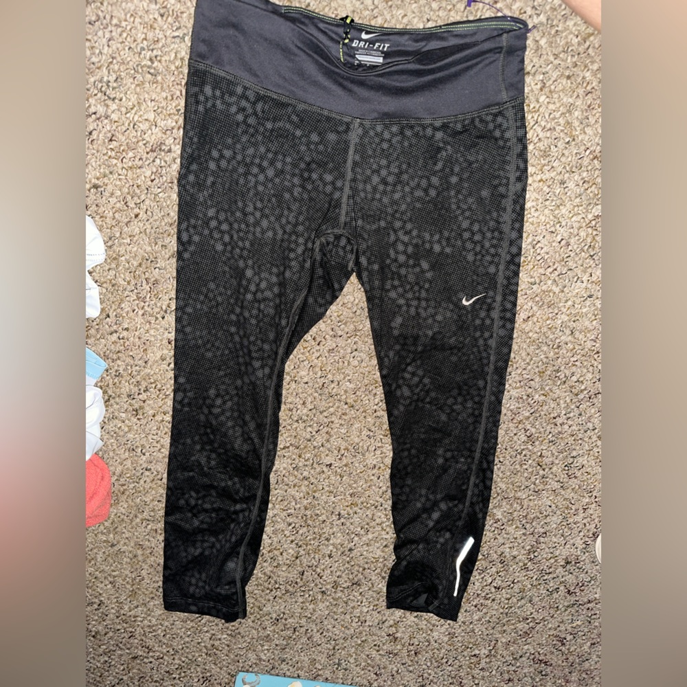 Nike dri fit leggings